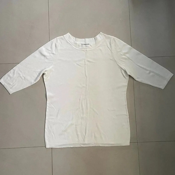 White Sweater - Picture 1 of 5